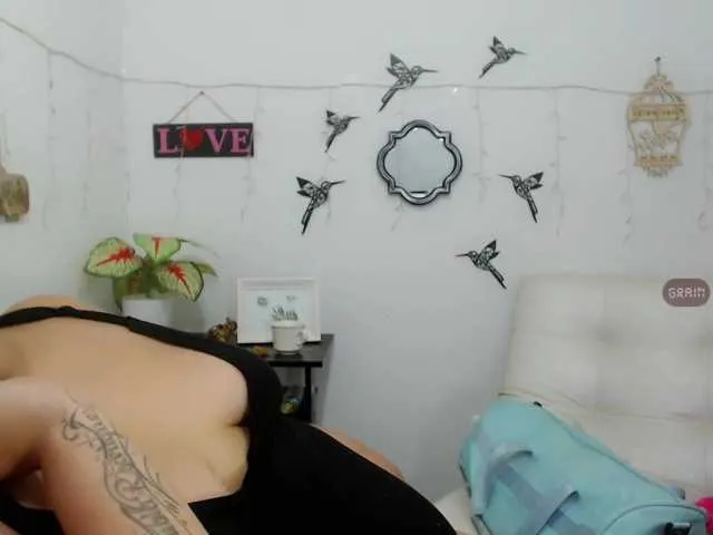 Live sex webcam photo for catalina-bbw #273077210