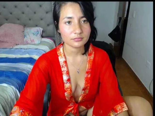 Live sex webcam photo for catalinahounn #290966422