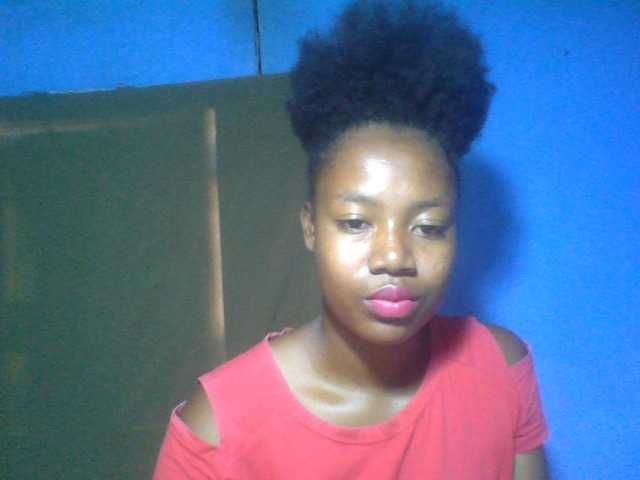 Live sex webcam photo for cathi12 #277442170