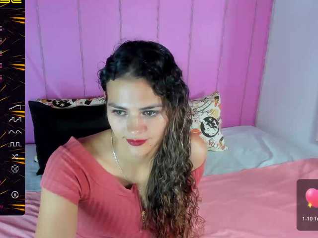 Live sex webcam photo for cathleenshain #275893043