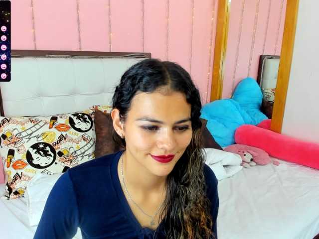 Live sex webcam photo for cathleenshain #276249301