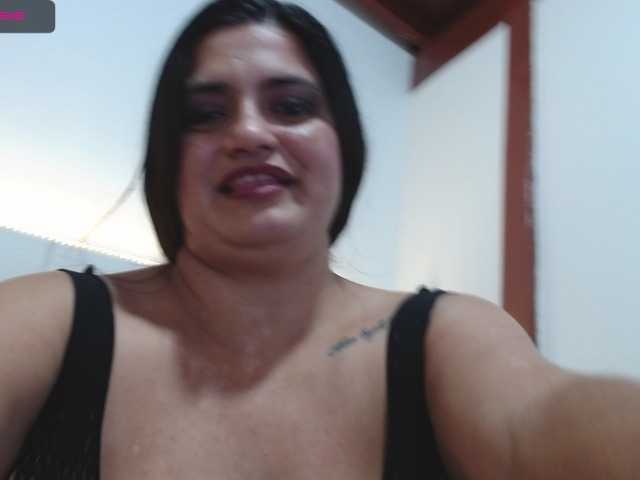 Live sex webcam photo for cattalina-1 #272720119