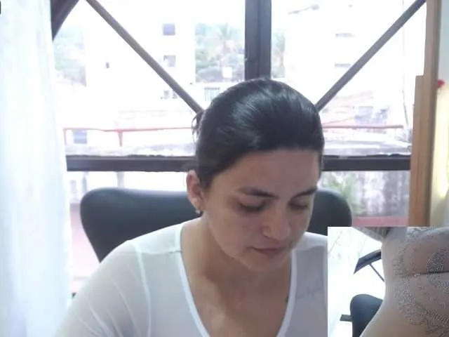 Live sex webcam photo for cattalina-1 #273687862