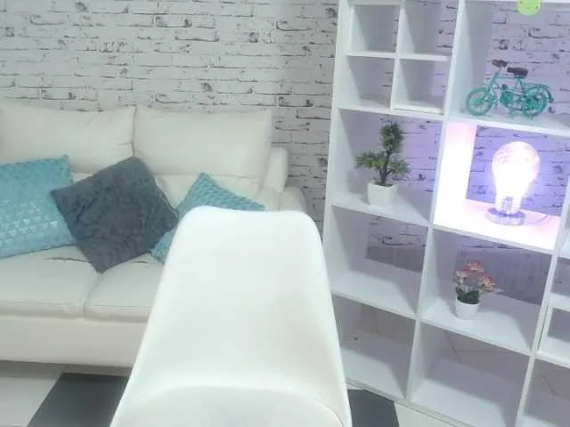 Live sex webcam photo for catte-monroe #271855151