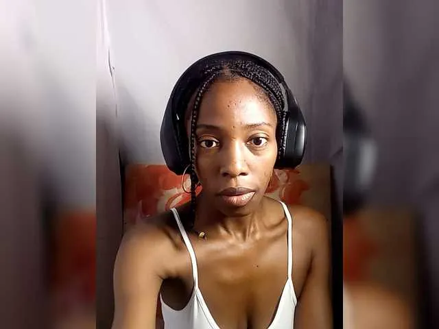 Live sex webcam photo for cattyclaws #292131947