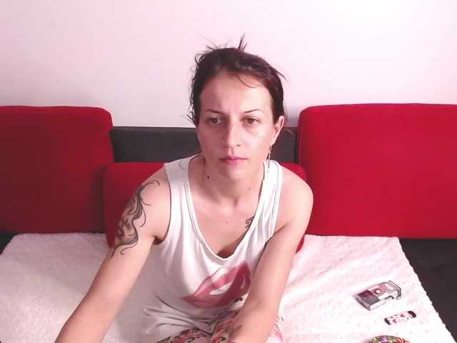 Live sex webcam photo for catwoman90 #272634220