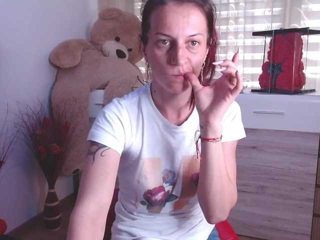 Live sex webcam photo for catwoman90 #273083824