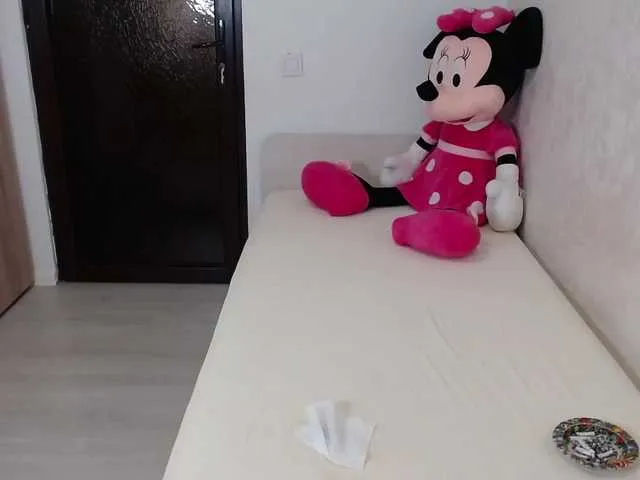 Live sex webcam photo for catwoman90 #274580758