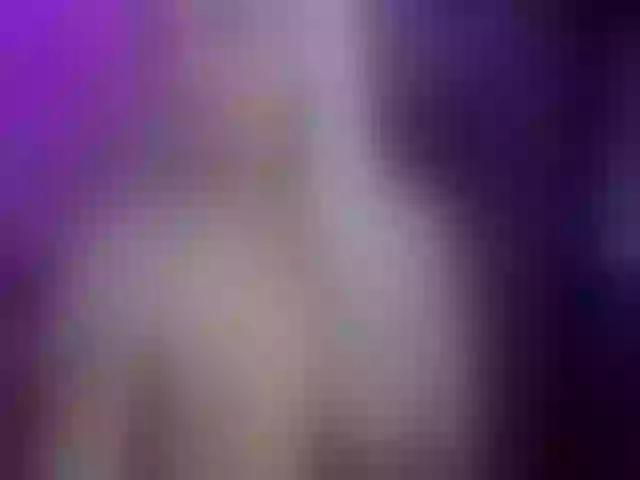 Live sex webcam photo for celenefox #291172386