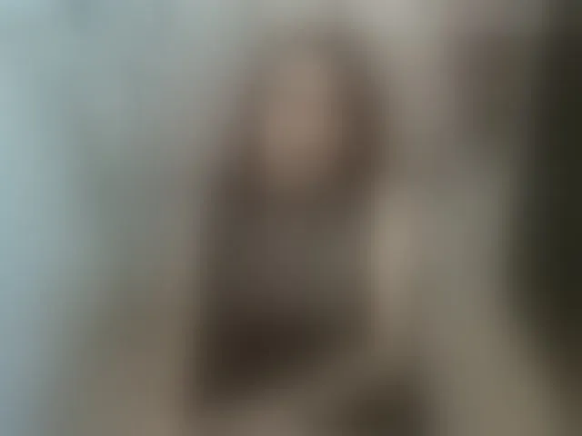 Live sex webcam photo for celeste04 #294136972