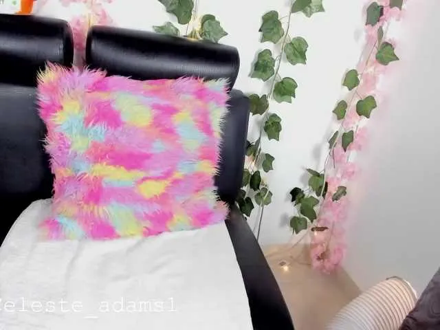 Live sex webcam photo for celestee-adamss #290632727