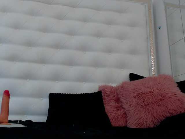 Live sex webcam photo for celia-chanel #278062700