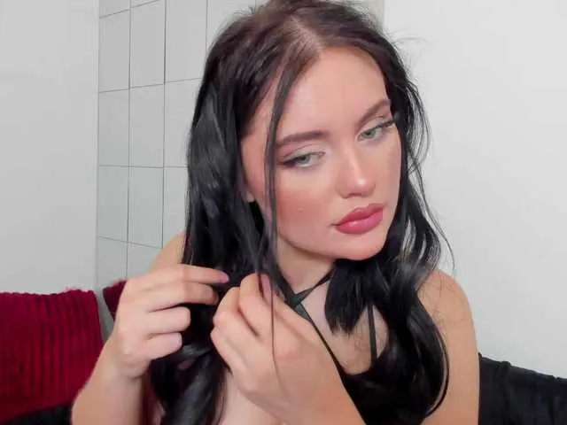 Live sex webcam photo for celia-chanel #290400536