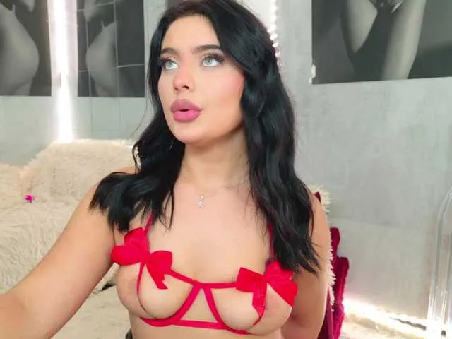 Live sex webcam photo for celia-chanel #291527764