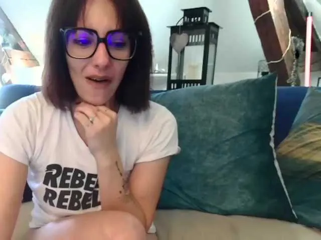 Live sex webcam photo for cerise #277017160