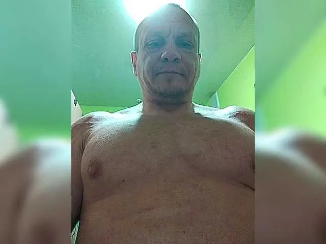 Live sex webcam photo for chaktavr #292237532