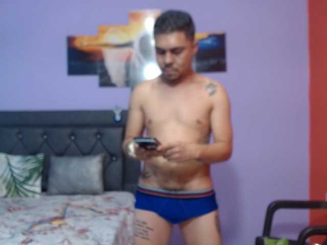 Live sex webcam photo for chalossth #276794623