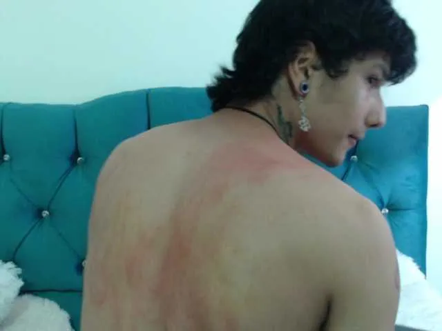 Live sex webcam photo for champdelicious #276706336