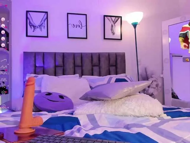 Live sex webcam photo for chanel-palmer #276718391