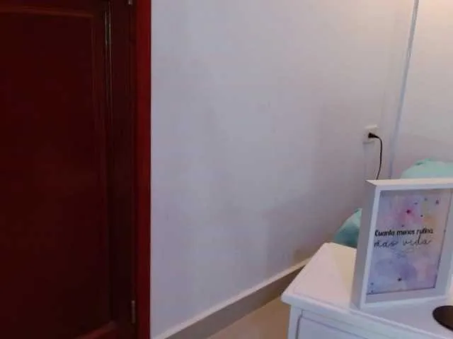 Live sex webcam photo for chaneltwink #273015510