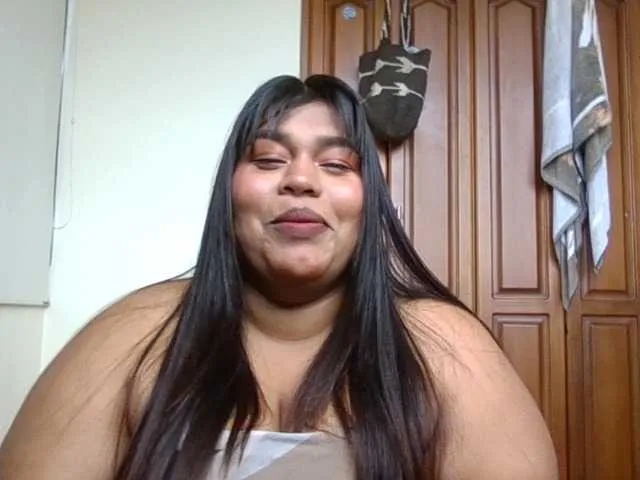 Live sex webcam photo for channel-hot1 #291064553