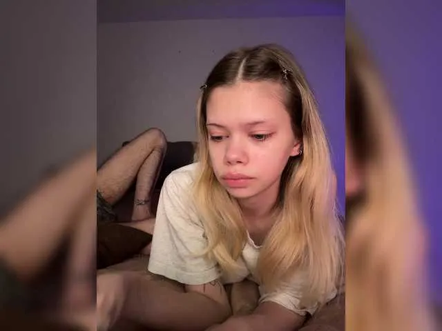 Live sex webcam photo for chansetolove #290971364