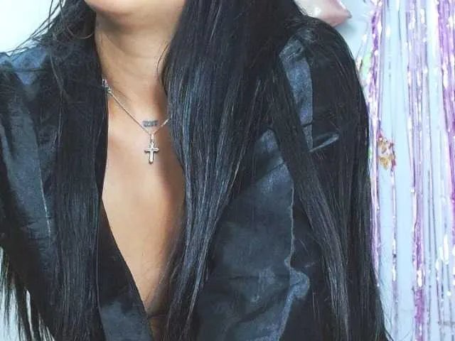 Live sex webcam photo for chantallthx #273264186