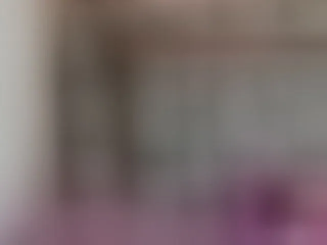 Live sex webcam photo for chantallthx #293359912