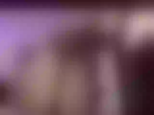 Live sex webcam photo for charlieoxxo #275970144