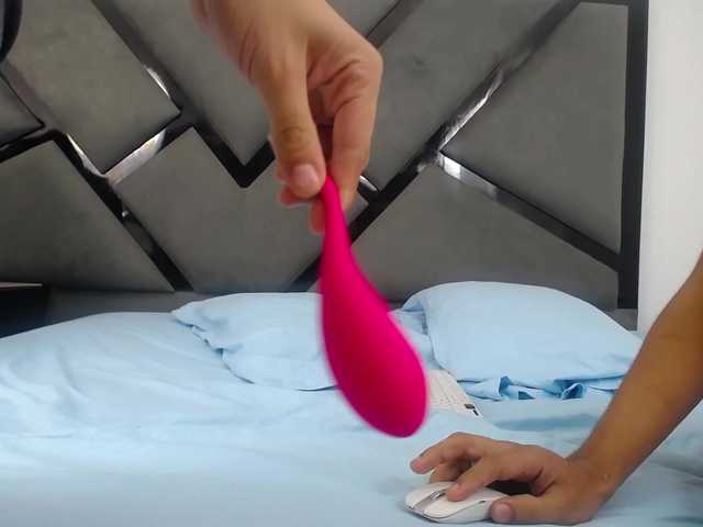 Live sex webcam photo for Charlieytracy #274157598