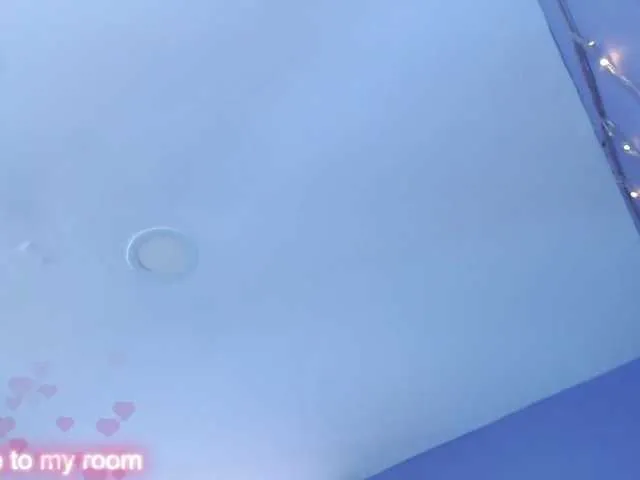 Live sex webcam photo for charllotteros #271983061