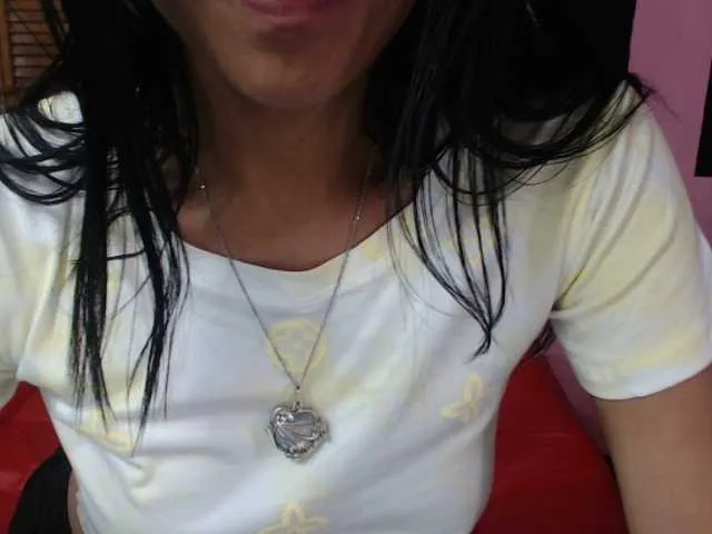 Live sex webcam photo for charlot-hot #272298358