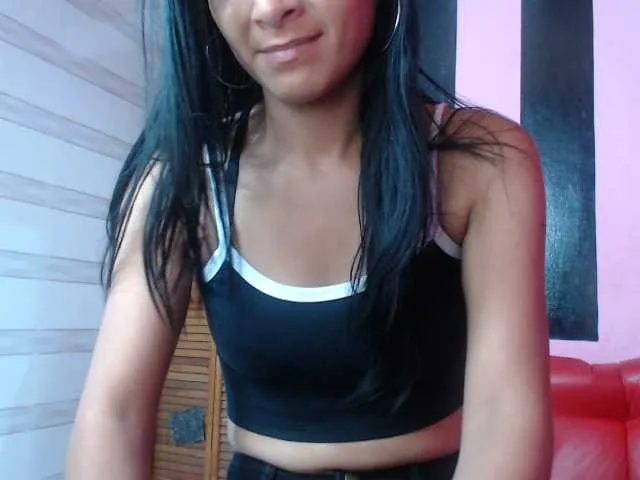 Live sex webcam photo for charlot-hot #272542953