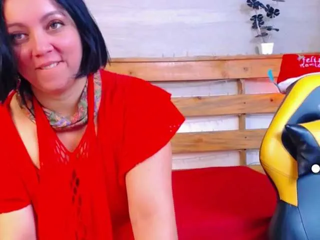 Live sex webcam photo for charlot-sexy #271774837