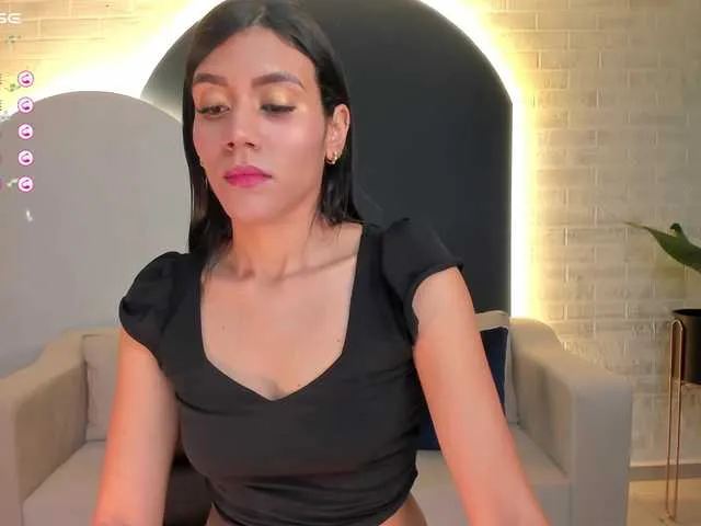 Live sex webcam photo for charlotte-Cox #276716899