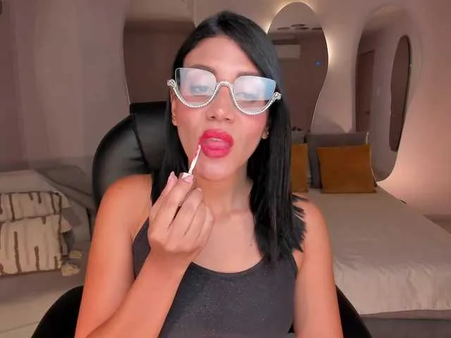 Live sex webcam photo for charlotte-Cox #278108004