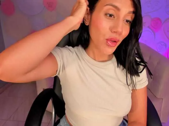 Live sex webcam photo for charlotte-Cox #278268637