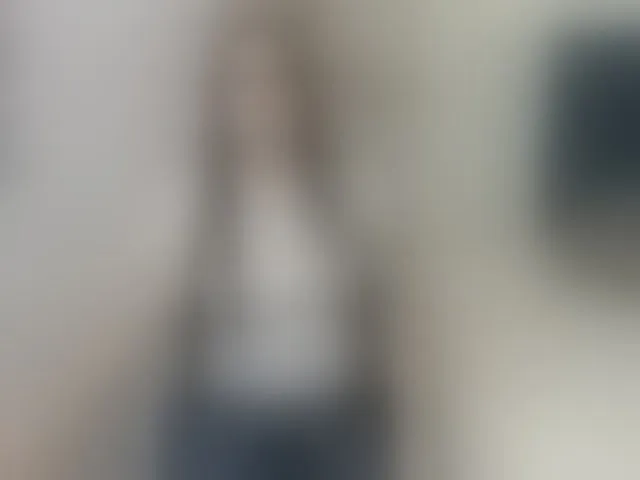 Live sex webcam photo for charlotte-mayers #292982848
