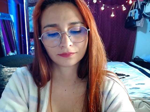 Live sex webcam photo for charlotte-swi #272250689