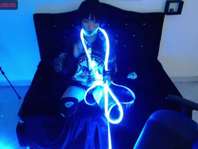 Live sex webcam photo for charlotte27 #275601003