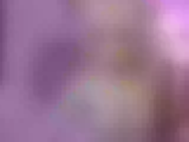Live sex webcam photo for charlotte27 #275622966