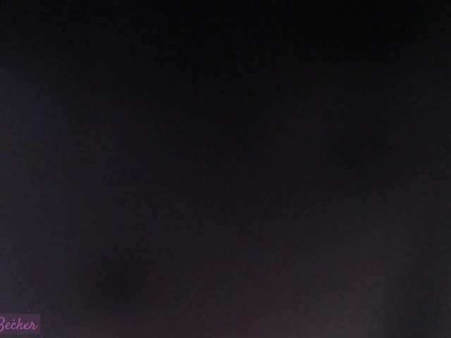 Live sex webcam photo for charlottebec #271750851