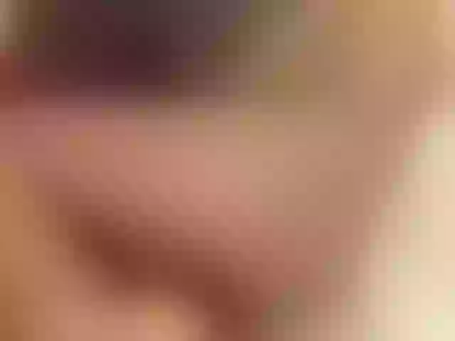 Live sex webcam photo for charlottehott #272622373
