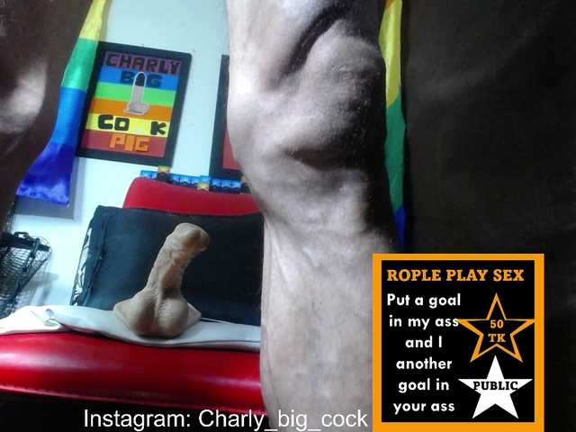 Live sex webcam photo for charly-cock #275990222