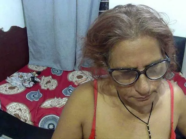 Live sex webcam photo for charrysexy #275816141