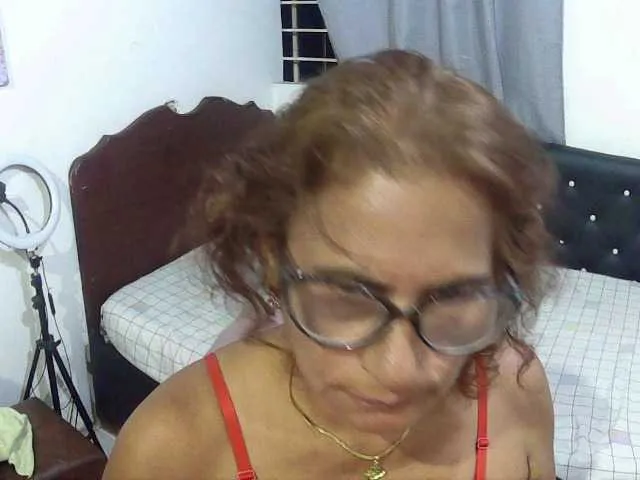 Live sex webcam photo for charrysexy #276001049