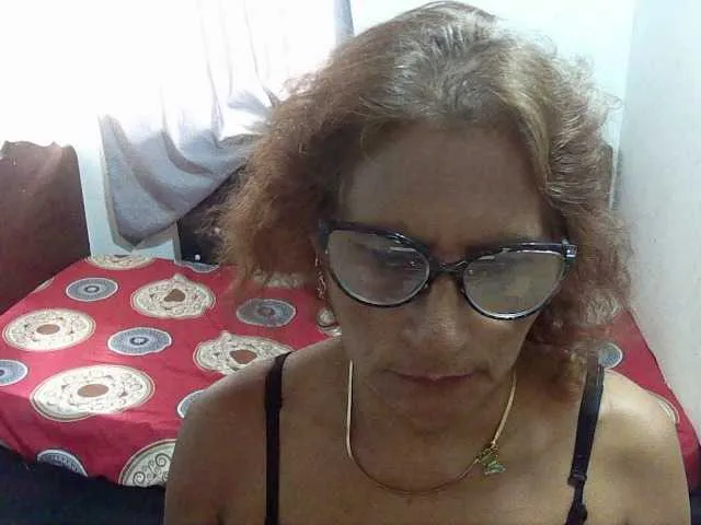 Live sex webcam photo for charrysexy #276212760