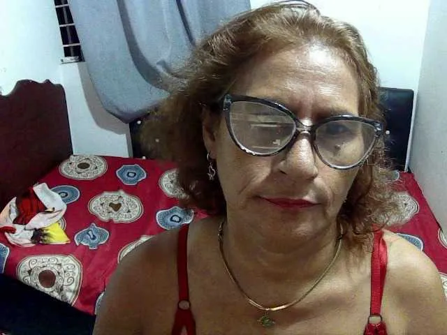 Live sex webcam photo for charrysexy #276379804