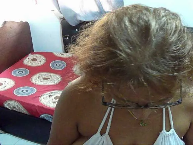 Live sex webcam photo for charrysexy #276452058