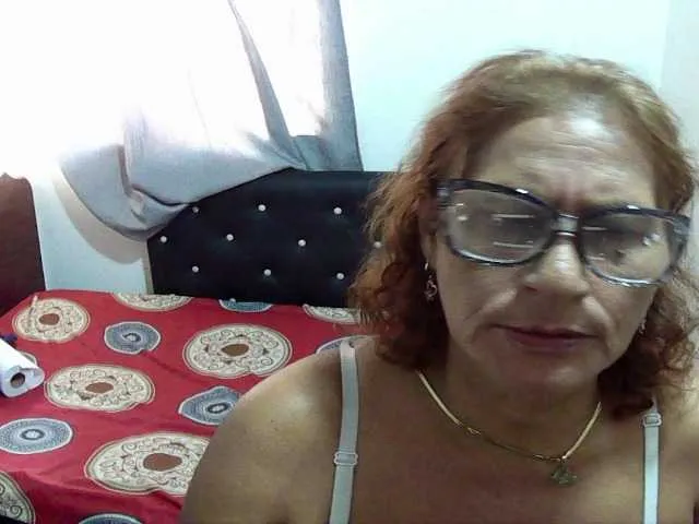 Live sex webcam photo for charrysexy #276460850